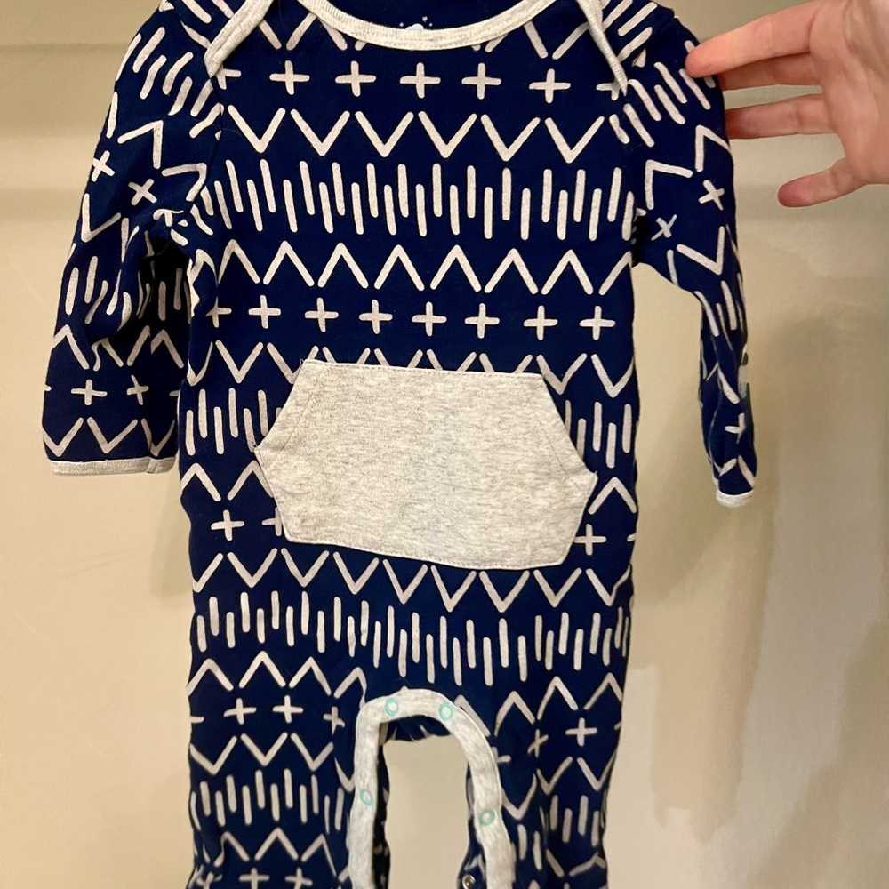 Three Luxe Boys Baby Outfits 3-6m - Picture 6 of 11